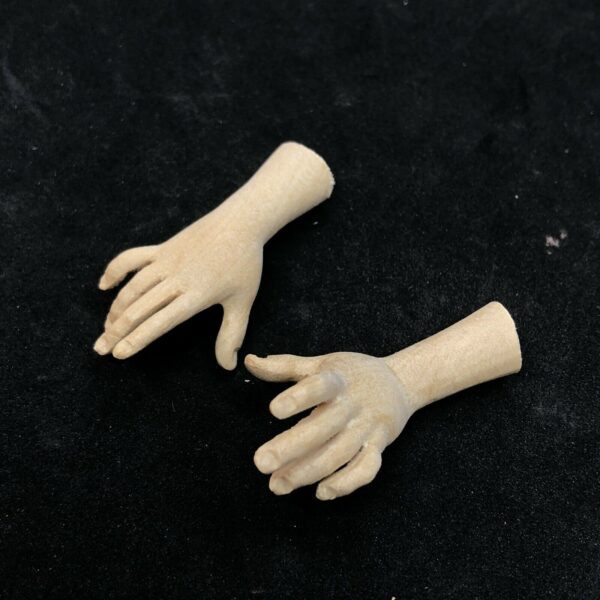 Paio di mani donna 2,8 cm palmo dita - immagine 5