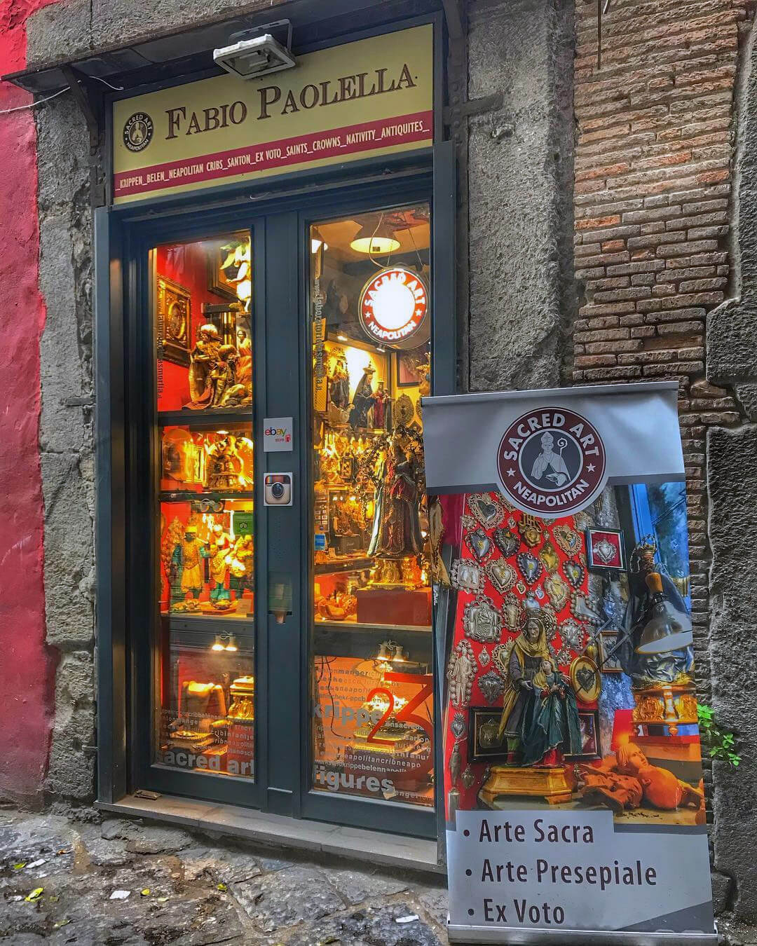 Laboratorio di presepi arte moderna e ex voto