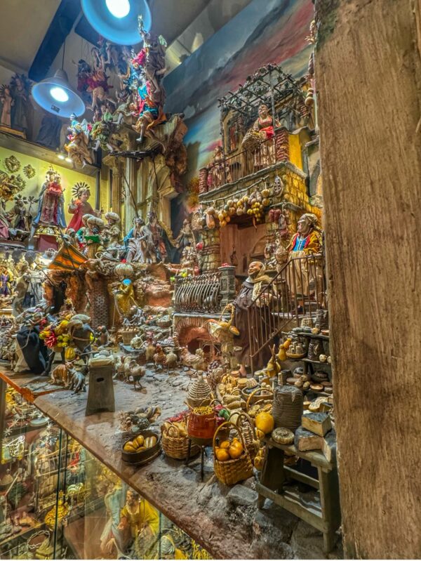 Presepe Napoletano Lineare ( solo scenografia )240x100 cm  altezza 180 cm - immagine 12