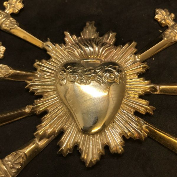 Cuore con sette spade 12x18 color oro ottone - immagine 3