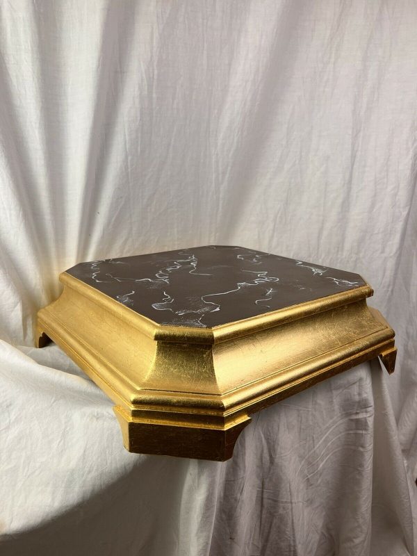 Base legno indorata foglia oro scolpita a mano per santi 35x35cm - immagine 3
