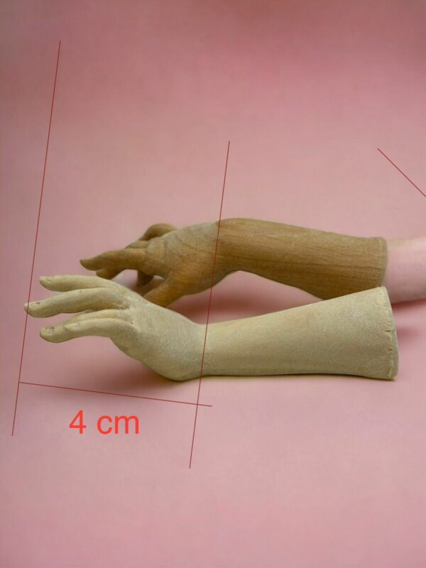 Coppia mani donna palmo dita 4 cm - immagine 3